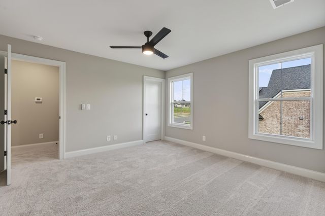 2766 Jasmine St, Lebanon, TN 37087