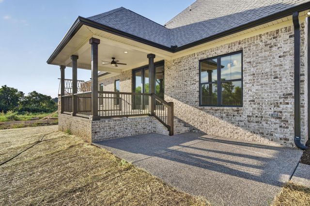 2766 Jasmine St, Lebanon, TN 37087