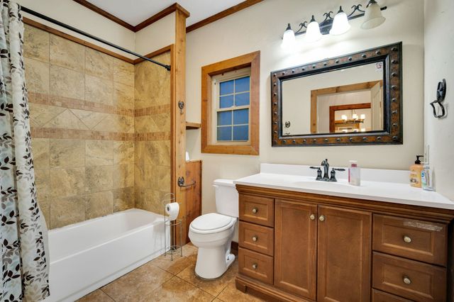 200 W Davis Avenue, Alvarado, TX 76009