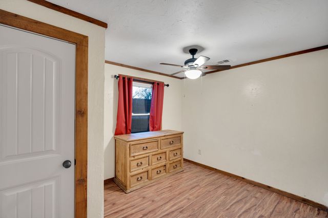 200 W Davis Avenue, Alvarado, TX 76009