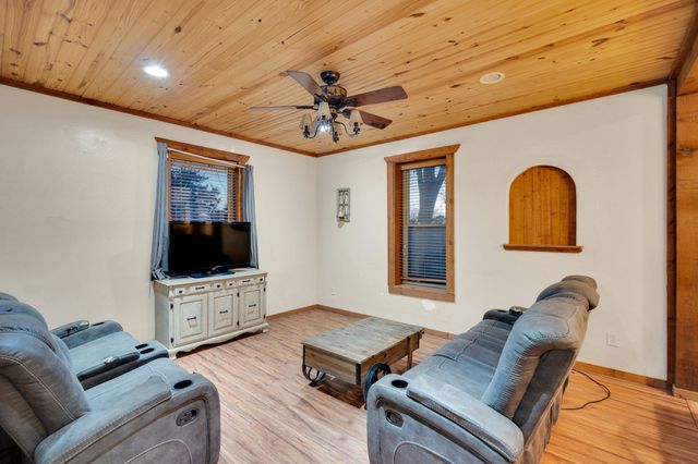 200 W Davis Avenue, Alvarado, TX 76009