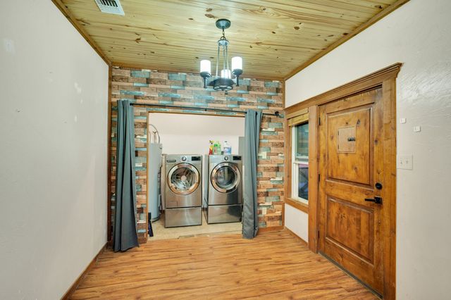 200 W Davis Avenue, Alvarado, TX 76009