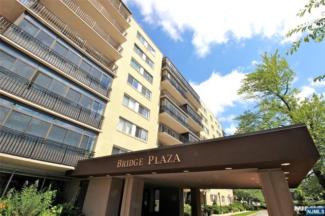 2185 Lemoine Avenue 6P, Fort Lee, NJ 07024