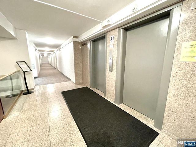 2185 Lemoine Avenue 6P, Fort Lee, NJ 07024