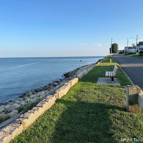 49 Norwood Avenue, Milford, CT 06460