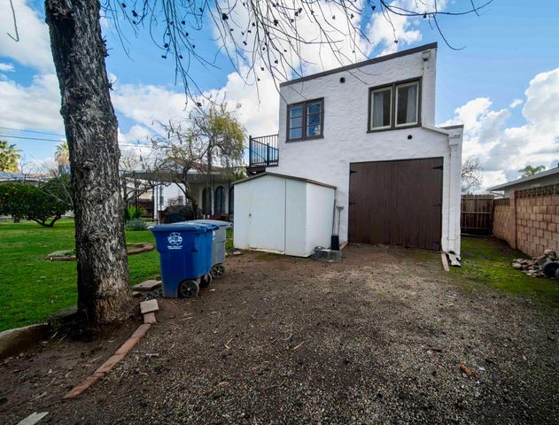 175 S Lindero, Lindsay, CA 93247