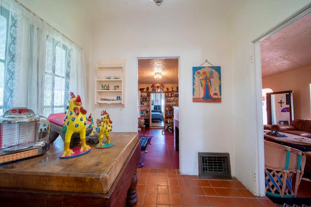 175 S Lindero, Lindsay, CA 93247