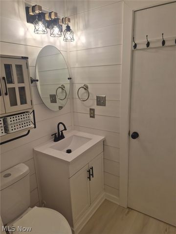 1282 Cordova Avenue, Akron, OH 44320