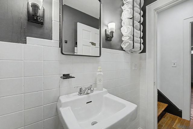 171 Kenney Street, Manchester, NH 03103