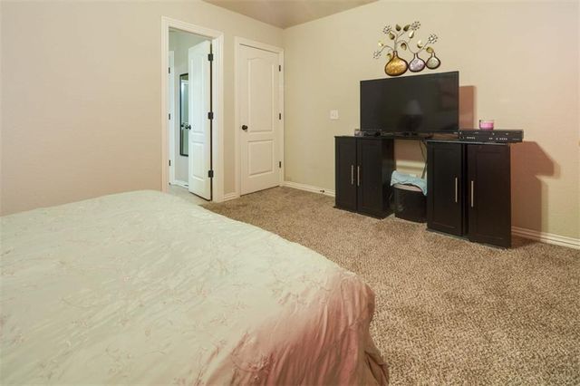 4143 W Spring House Drive, Fayetteville, AR 72704