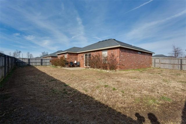 4143 W Spring House Drive, Fayetteville, AR 72704