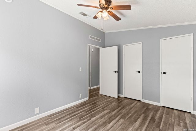 402 N WALNUT WAY, Boerne, TX 78006