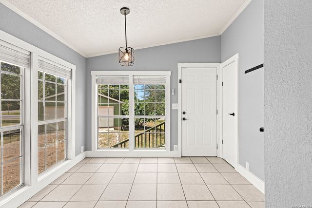 402 N WALNUT WAY, Boerne, TX 78006