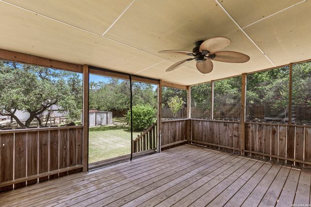 402 N WALNUT WAY, Boerne, TX 78006