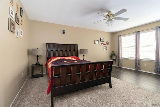 1921 Fairfield Drive, Rochester Hills, MI 48306