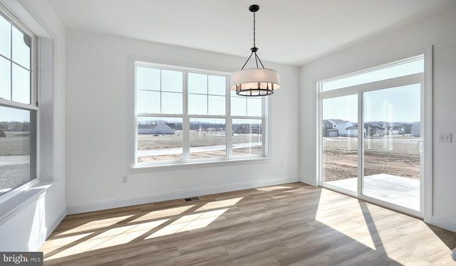 610 ESTATE DR, Mechanicsburg, PA 17055