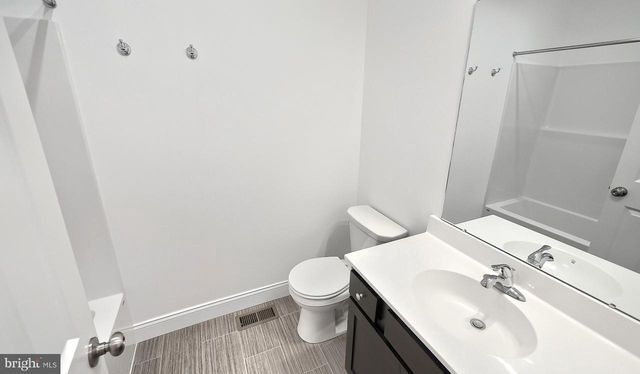 610 ESTATE DR, Mechanicsburg, PA 17055