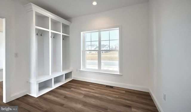 610 ESTATE DR, Mechanicsburg, PA 17055