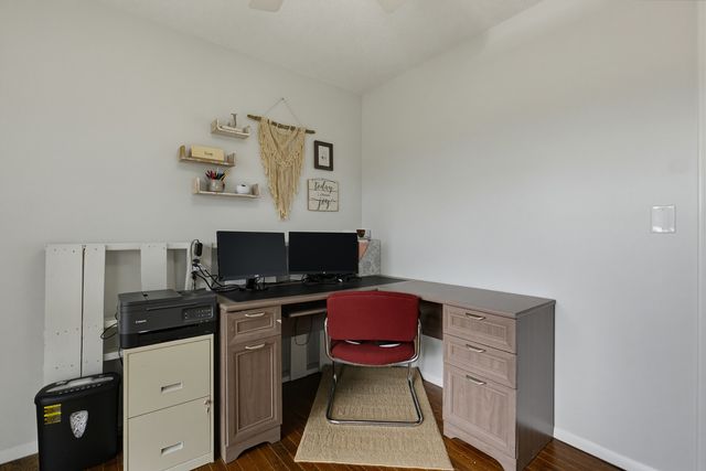 2912 E 35TH Street, Davenport, IA 52807