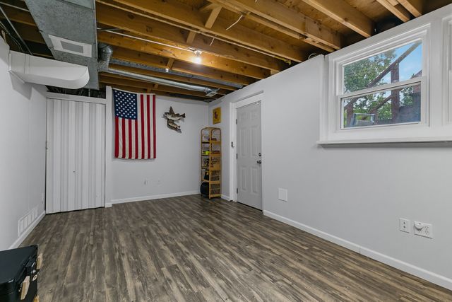 2912 E 35TH Street, Davenport, IA 52807