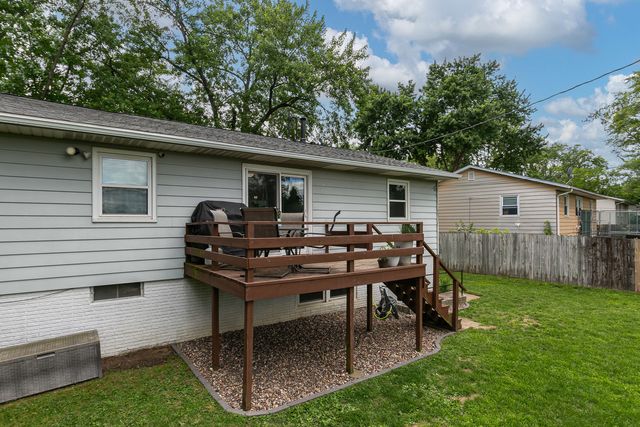 2912 E 35TH Street, Davenport, IA 52807