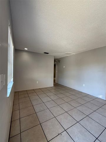 3225 CRYSTAL HILLS LOOP S 3227, Lakeland, FL 33801