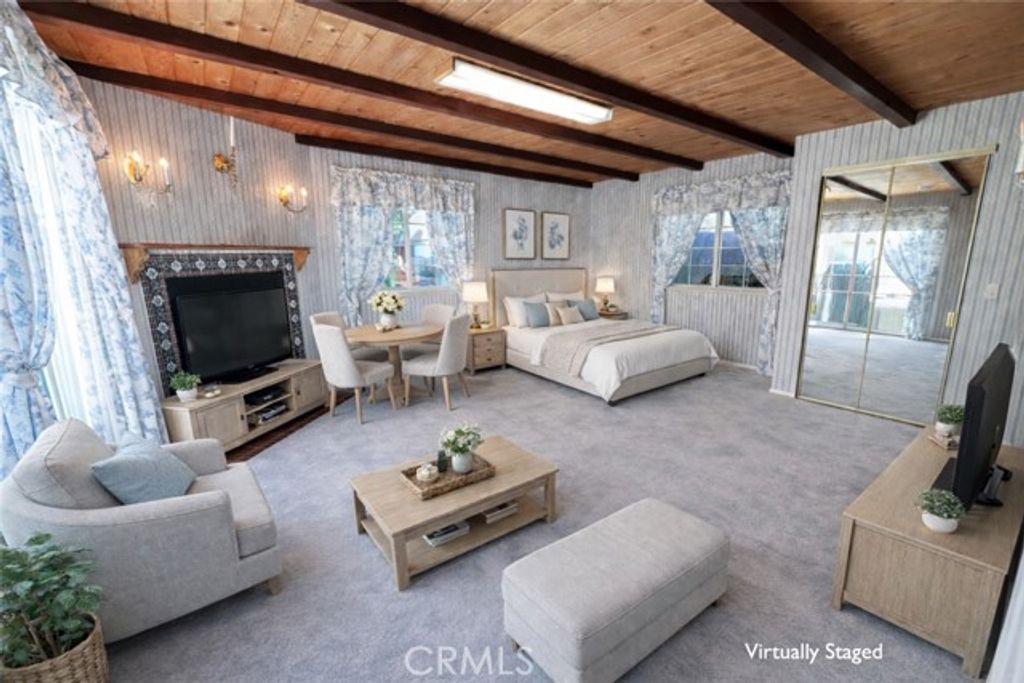 7445 Orion 2, Van Nuys (los Angeles), CA 91406