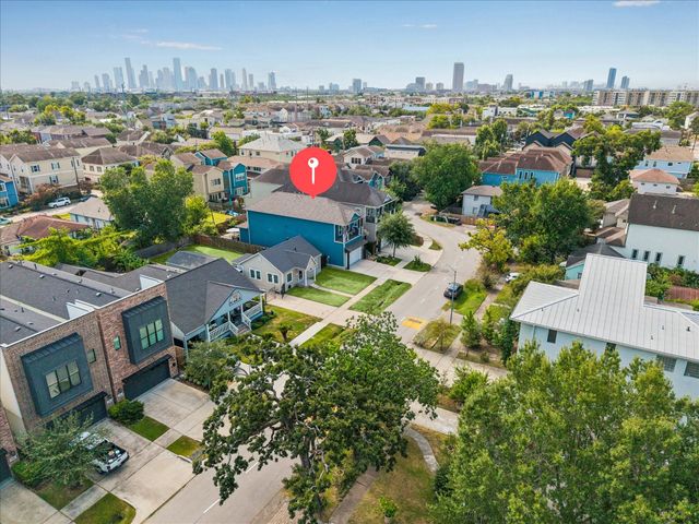 924 Alexander Street, Houston, TX 77008