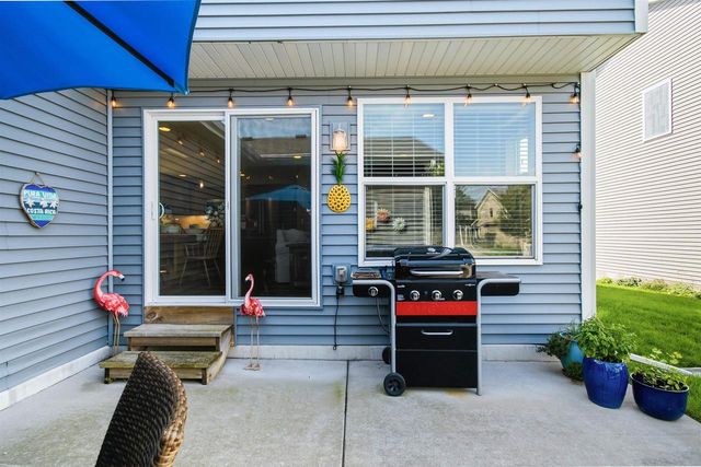 1155 Twisted Branch Way, Sun Prairie, WI 53590