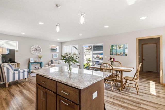 1155 Twisted Branch Way, Sun Prairie, WI 53590