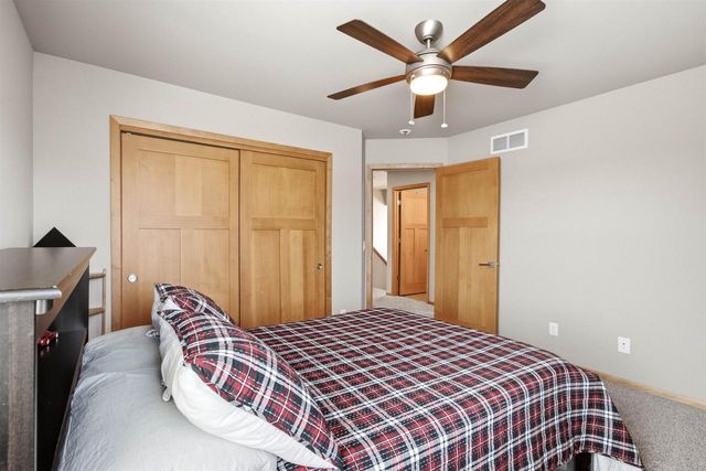 1155 Twisted Branch Way, Sun Prairie, WI 53590