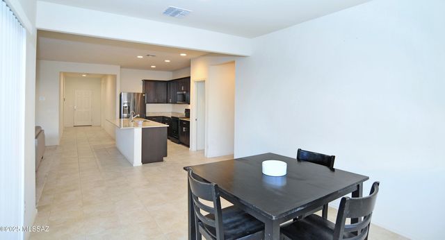 10916 W Claxton Drive, Marana, AZ 85653