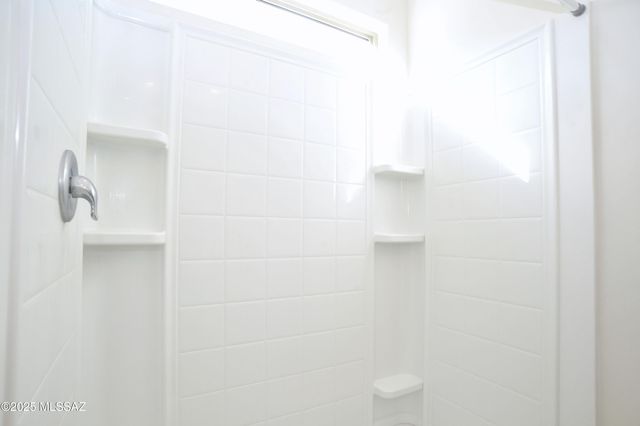 10916 W Claxton Drive, Marana, AZ 85653