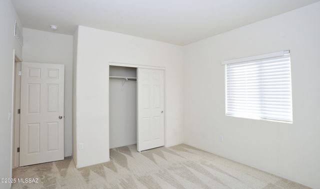 10916 W Claxton Drive, Marana, AZ 85653