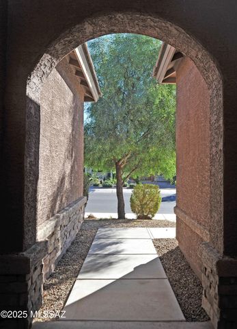 10916 W Claxton Drive, Marana, AZ 85653