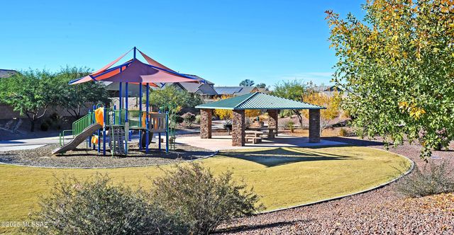 10916 W Claxton Drive, Marana, AZ 85653