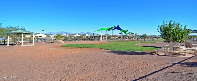 10916 W Claxton Drive, Marana, AZ 85653