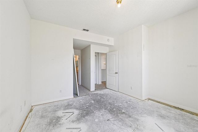 807 TREMONT GREENS LANE, Sun City Center, FL 33573