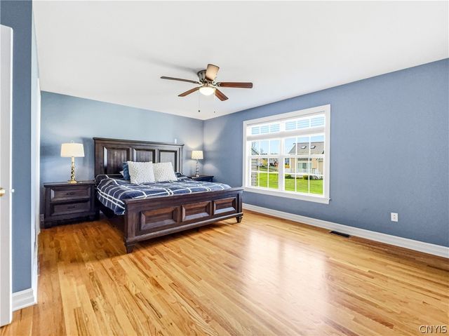 3778 Pegasus Circle, Camillus, NY 13209