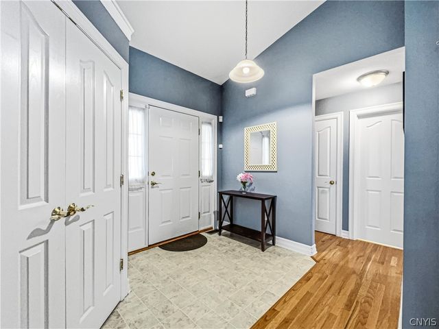 3778 Pegasus Circle, Camillus, NY 13209