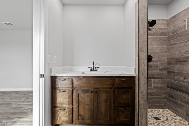 3194 N FM 1002, Winnsboro, TX 75494