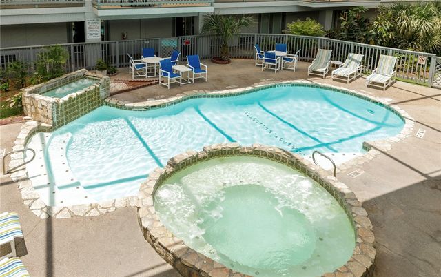 14825 Windward Dr 221, Corpus Christi, TX 78418