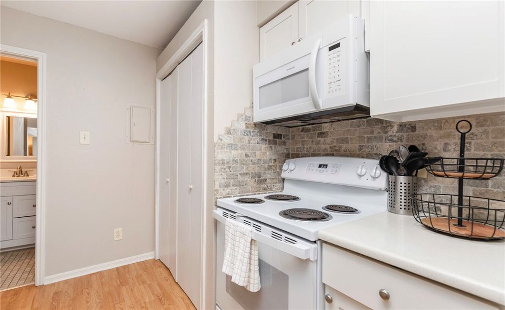 14825 Windward Dr 221, Corpus Christi, TX 78418 — photo 4
