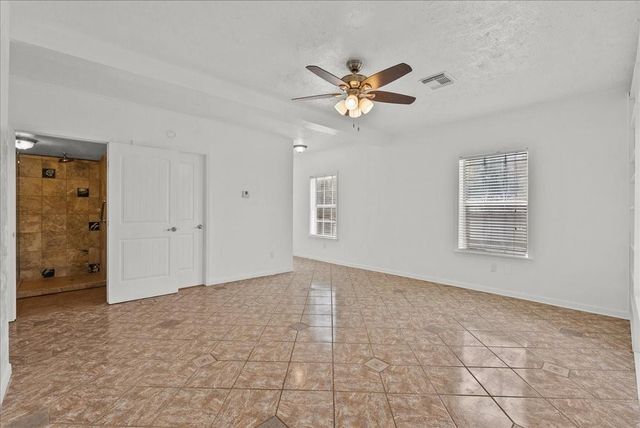 2311 Bayline Drive, Dickinson, TX 77539