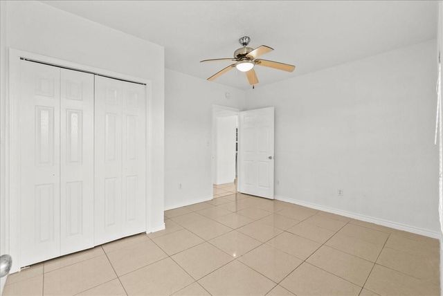 2311 Bayline Drive, Dickinson, TX 77539