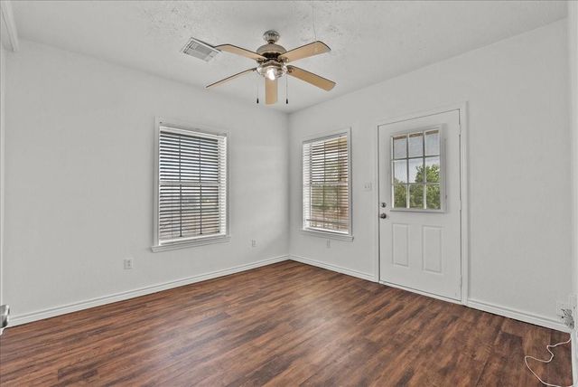 2311 Bayline Drive, Dickinson, TX 77539