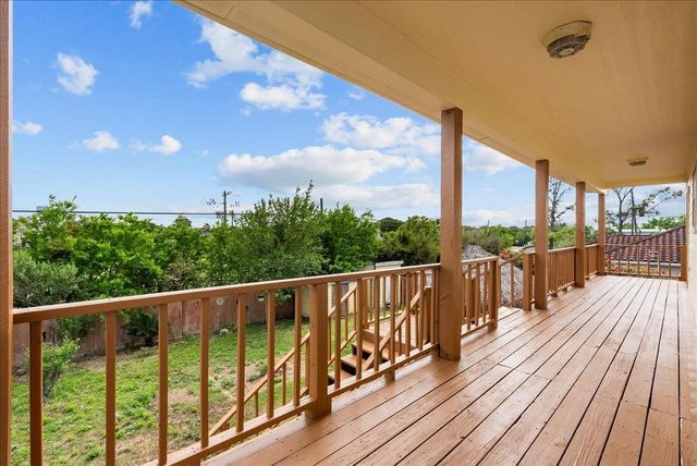 2311 Bayline Drive, Dickinson, TX 77539