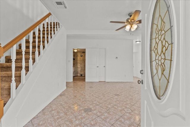 2311 Bayline Drive, Dickinson, TX 77539