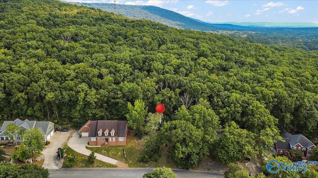 3040 Box Canyon Road SE, Huntsville, AL 35803