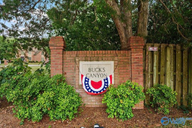3040 Box Canyon Road SE, Huntsville, AL 35803